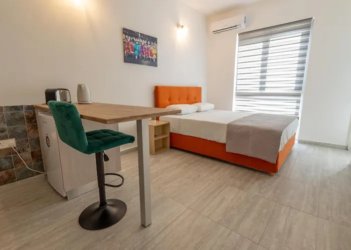 In Coast Apartamento Limassol